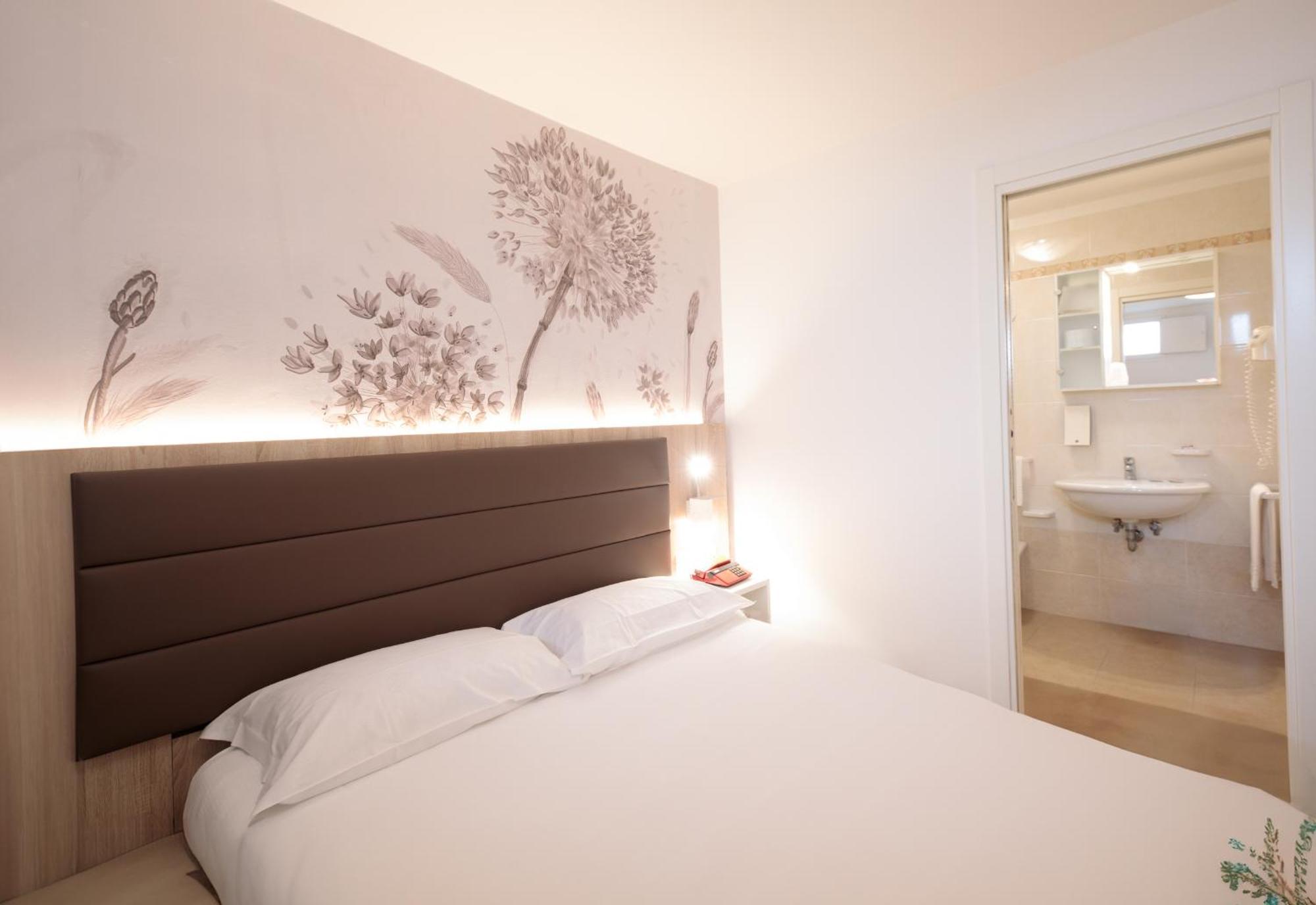 Hotel Derby S Lido di Jesolo Exterior photo
