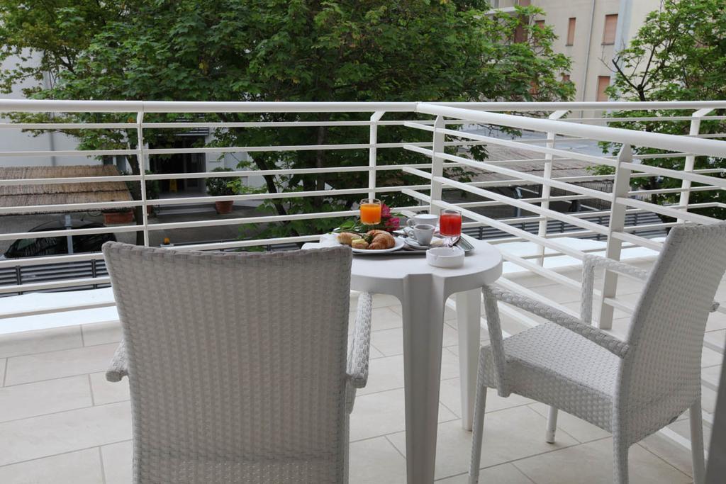 Hotel Derby S Lido di Jesolo Exterior photo